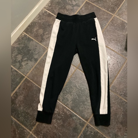 Puma Black and White Jogger Sweatpants. Size M - Picture 2 of 12